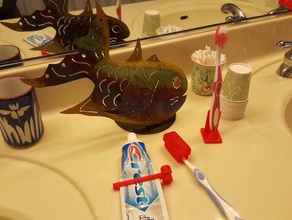 spazzolino da denti regalo bagno doni stand caso titolare il dentifricio spremiagrumi viaggi 3d print model - Mito3D