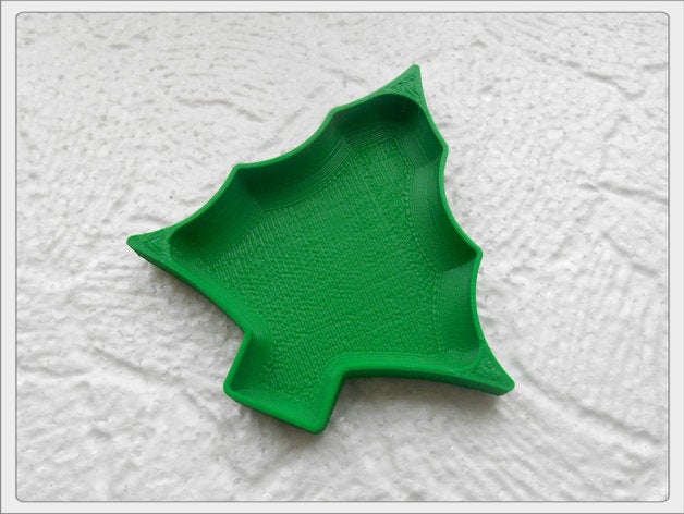 arbre de noël la plaque décor vitrines le sapin tanyaakinora 3D print model - Mito3D