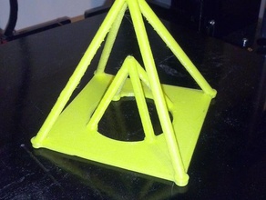 klare Energie-Pyramide Skulpturen 3d print model - Mito3D