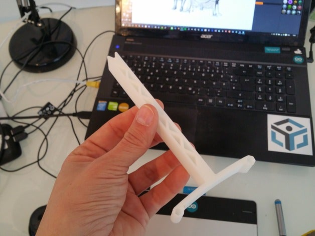 ergonomik notebook standı bilgisayar 3D print model - Mito3D