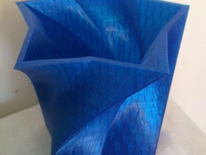 star vase xl twisted decor flower pot 3d print model - Mito3D