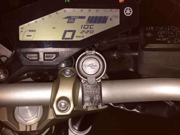 yamaha mt09 usb Şarj Cihazı bağlayın elektronik tutucu mt 09 3D print model - Mito3D