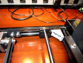 prusa i3 eje del cojinete de la varilla soporte 3d impresora partes rodamiento 3d print model - Mito3D