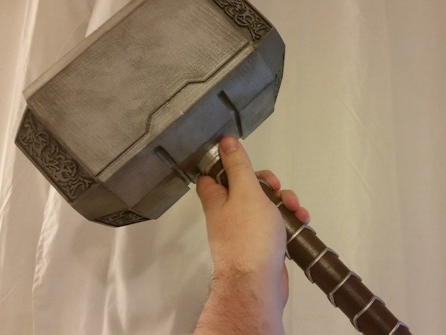 dimensione di vita thor martello mjolnir oggetti scena avengers cinematografico full size la marvel mcu mjonlir film teamthor mondo oscuro scala universo 3D print model - Mito3D