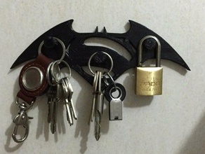 robust batman vs superman keyholder keychains 3d print model - Mito3D