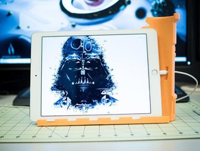 Lichtschwert-universal-tablet-Handy-Ständer sound-Abweiser fantasy geek iphone-dock scifi sound-Verstärker star wars tablet-dock tablet-Halterung 3d print model - Mito3D