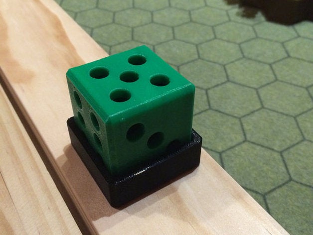 6 sided dice color cube center 3D print model - Mito3D