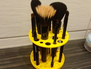 brosses à maquillage stand salle de bain 3d print model - Mito3D