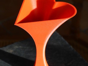 vase St valentin Dekor flower 3d print model - Mito3D