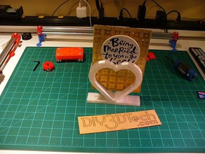 heart shaped card cd holder 3d printing 3d print model - Mito3D