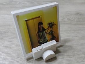 Bild-Halter interactive Kunst Kamera interior design 3d print model - Mito3D