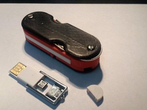 portachiavi torcia elettrica memori di banca gadget lettore schede keychain micro sd svizzera 3d print model - Mito3D