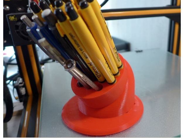 sostenedor de la pluma organización 3D print model - Mito3D