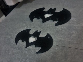 batman logo heart pendant v2 accessories 3d print model - Mito3D