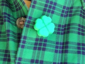 4 feuille de trèfle sur le bouton cufflink la mode trou cloverleaf boutons manchette l'irlandais saint patrick st patricks day 3d print model - Mito3D