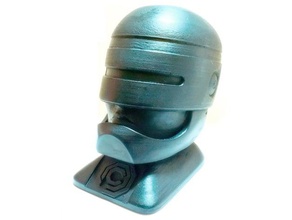 robocop busto mejora de pie las esculturas inocente la ley proteger público servir confianza defender 3d print model - Mito3D