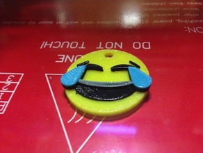 emoticono de risa l&aacutegrimas emoji llaveros 3d print model - Mito3D