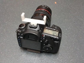 tp-link tl-mr3040 hot shoe holder camera 3d print model - Mito3D