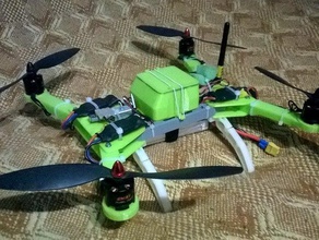 simple quadcopter frame rc vehicles 3d print model - Mito3D
