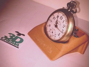 orologio da tasca titolare famiglia stand woodfill 3d print model - Mito3D