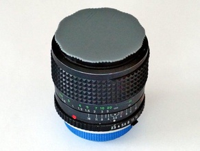 Stampato in 3d vite anteriore lenscaps opzionale codice qr la fotocamera colore di riferimento customizer il tappo dell'obiettivo 3d print model - Mito3D