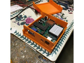 la parte superior e inferior de caja del equipo electrónica personalizado 3d print model - Mito3D