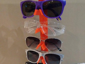 genişletilebilir sunglass tutucu organizasyon gözlük sunglassholder 3d print model - Mito3D