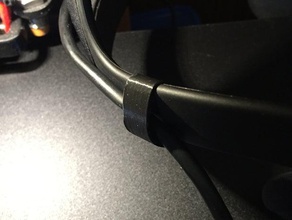 oculus rift cv1 clip de cable equipo 3d print model - Mito3D