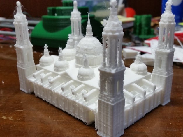 bas&iacutelica el pilar de saragosse, en espagne des bâtiments structures 3D print model - Mito3D