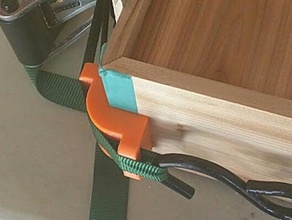 90&deg glue up corners clamp hand tools 3d print model - Mito3D