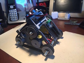 triangle tank Robotik 3d print model - Mito3D