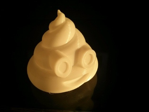 merde emoji centre solide sculptures 3D print model - Mito3D