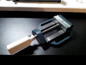 grip-Maschine vice tools schraubstock wolfcraft 3d print model - Mito3D