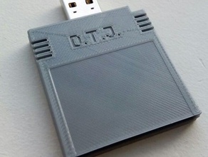 retro-cartridge-USB-Stick computer 3d print model - Mito3D