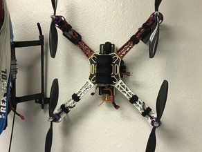 einfache quadcopter Wand Haken rc Fahrzeuge Aufhänger Wandhalterung 3d print model - Mito3D