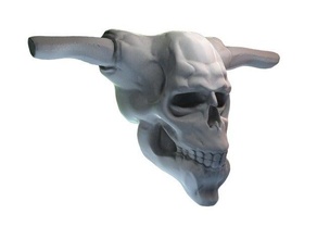 horn head Skulpturen Schädel 3d print model - Mito3D
