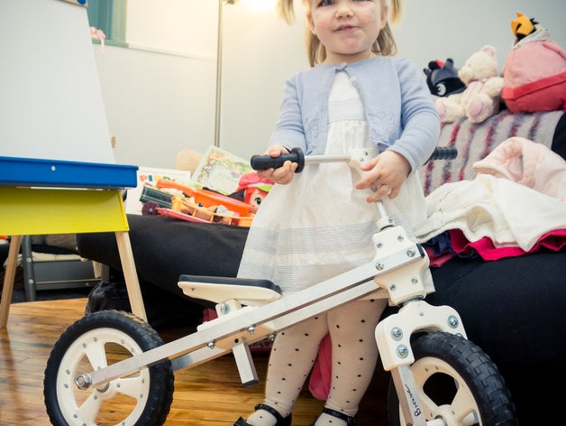 impresso bicicleta de equilíbrio 2yo draisienne dandy do cavalo esporte ao ar livre alumínio bike tamanho completo kid roda 3D print model - Mito3D