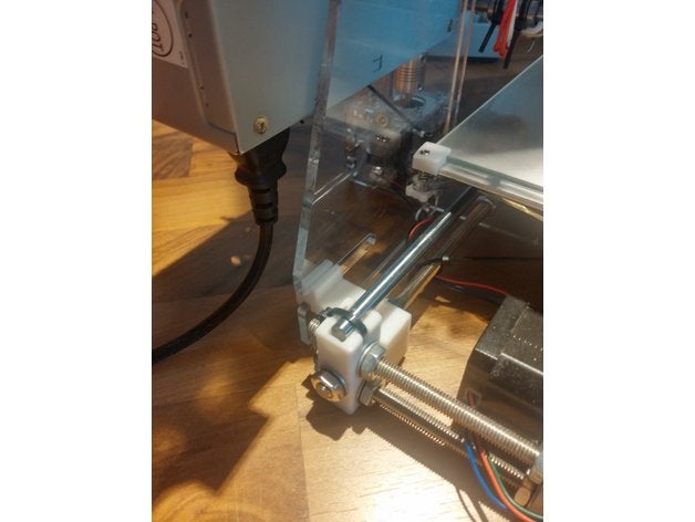 prusa i3 frame stabilizer scad 3d printer parts openscad 3D print model - Mito3D