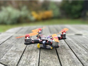 140 tamaño quadcopter - r c vehículos principiante drone el fpv racer de carreras hobby hobbyking micro miniquad mini quad marco quadrocopter rc 3d print model - Mito3D