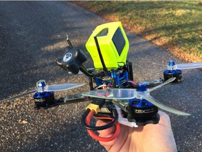 anten desteği r c araçlar anteni monte edin drone frsky quadcopter spektrum destek xhover 3d print model - Mito3D