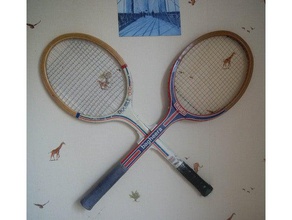 tennis racket holder Dekor display-Ständer raquette Unterstützung 3d print model - Mito3D
