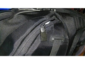 zip geçiş yedek parça sırt çantası mantona 3d print model - Mito3D