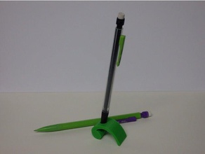 soporte de lápiz forma coma porte crayón forme virgule los gadgets titular la pluma sostenedor apoyo 3d print model - Mito3D