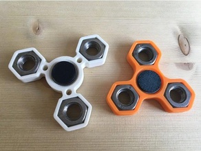 fidget mano de triple spinner 3xm14 tuercas hexagonales juguetes mecánicos juguete 3d print model - Mito3D