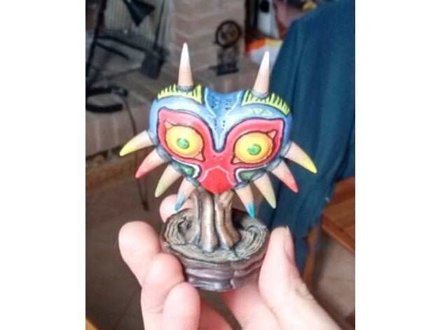 majora mask sculptures collectable keychain 3D print model - Mito3D