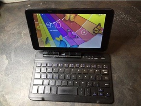 Tablet da 7 pollici netbook cerniera tablet openscad 3d print model - Mito3D
