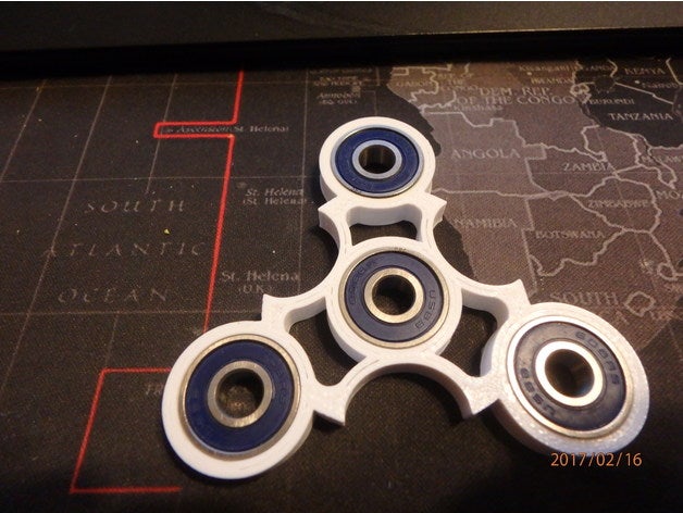 fidget spinner - wingnut2k 12 juegos y juguetes mano juguete 3D print model - Mito3D