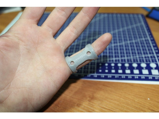 little finger splint 3D print model - Mito3D