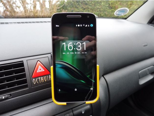 moto g4 giocare a supporto dell'automobile telefono cellulare 3D print model - Mito3D