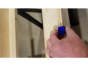 finish nail s guide hand-Werkzeuge diy jig tools nützlich die Holzbearbeitung 3d print model - Mito3D
